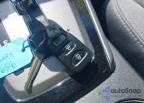 2013 Hyundai Elantra Gls из США, поврежденный, VIN 5NPDH4AE4DH447483